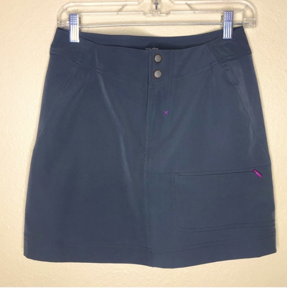 Title Nine Wish Skirt, LIKE NEW, Hiking, Golf, Size 4, Quick Dry, Stretch - Picture 9 of 14